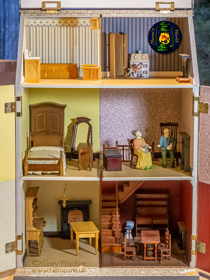 Restoring the doll's House that Bob Newell built - © Gary Waidson - All Rights Reserved
